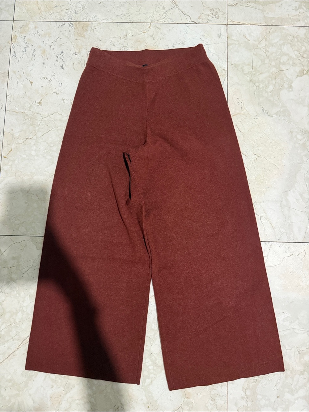 Marled Knit Sweater Material Wide-Leg Capris in Deep Rust